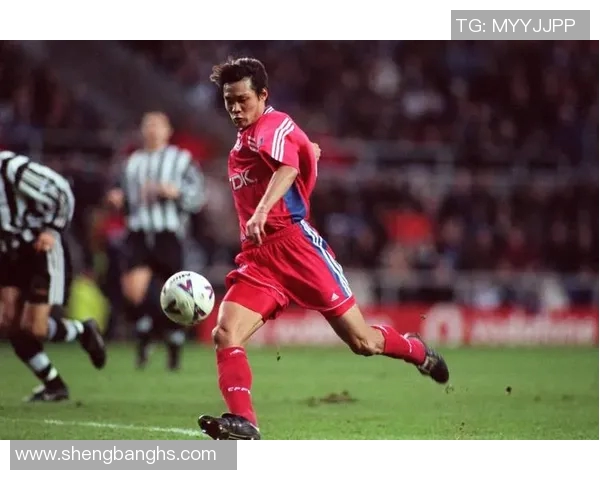 足球明星照片销售新风潮引发粉丝热潮与收藏热情的双重升温